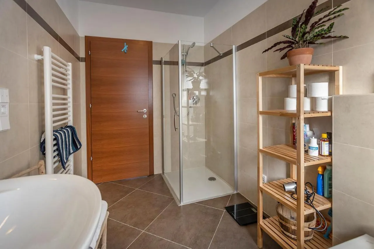 Appartamento Villa Luthien Brenzone sul Garda Italia